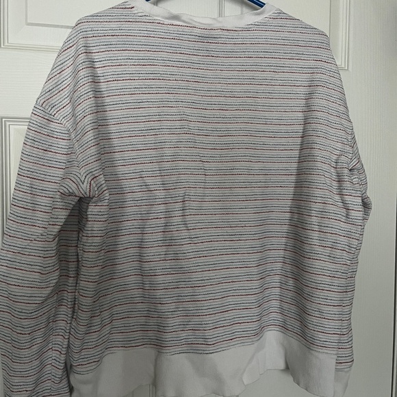 Universal Threads Crew Neck - Picture 7 of 7